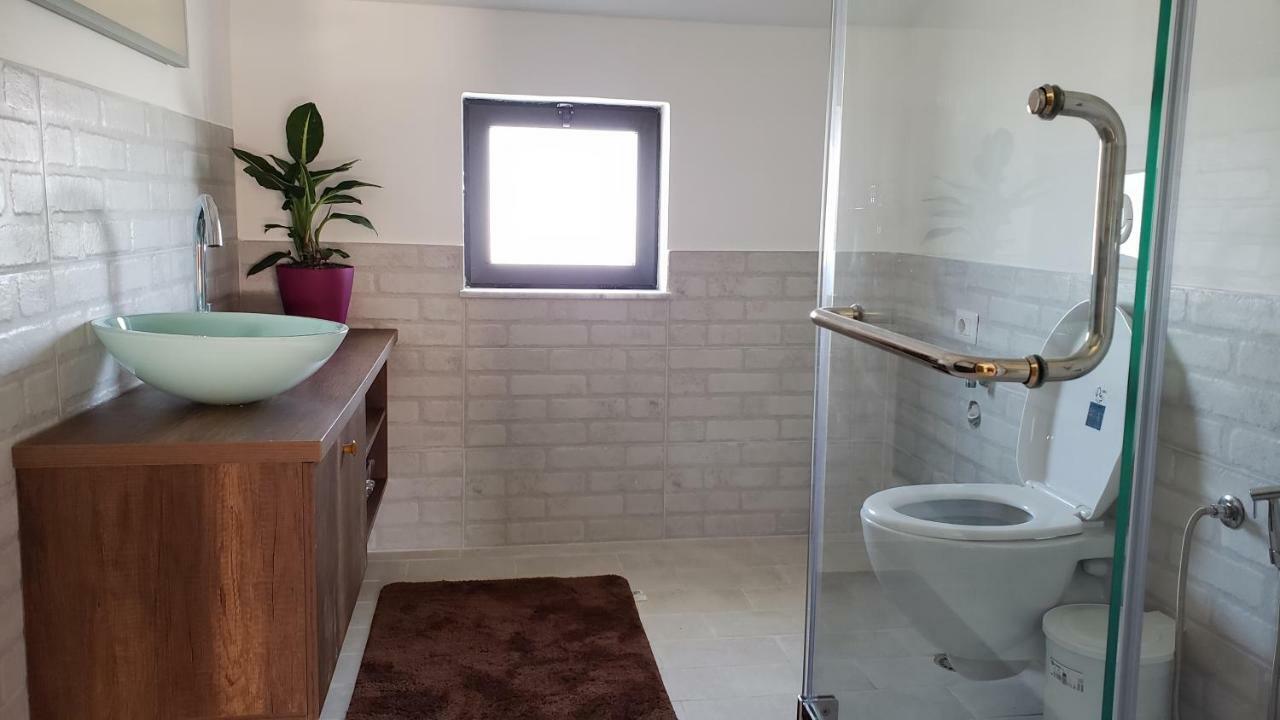 Apartament Friends Terrace Tirana Zewnętrze zdjęcie